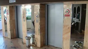 Ponderosa * Playa de las Américas